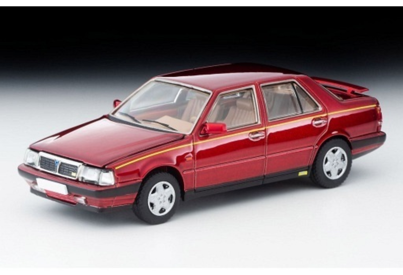 1/64 Tomica Limited Vintage LV-N277a Lancia Thema 8.32 Phase I (Red)